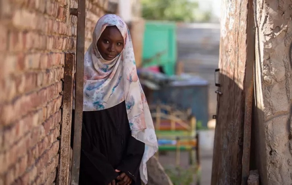 13岁的菲亚·阿尔泰贝·纳赛尔是位儿童权利活动家,同时担任其家乡——白尼罗州偏远地区加巴林镇——女童俱乐部的主席。